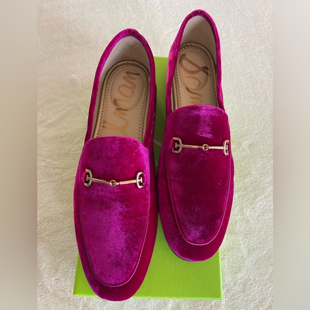 Sam Edelman loafer. Hot pink velvet. Size 7.5.